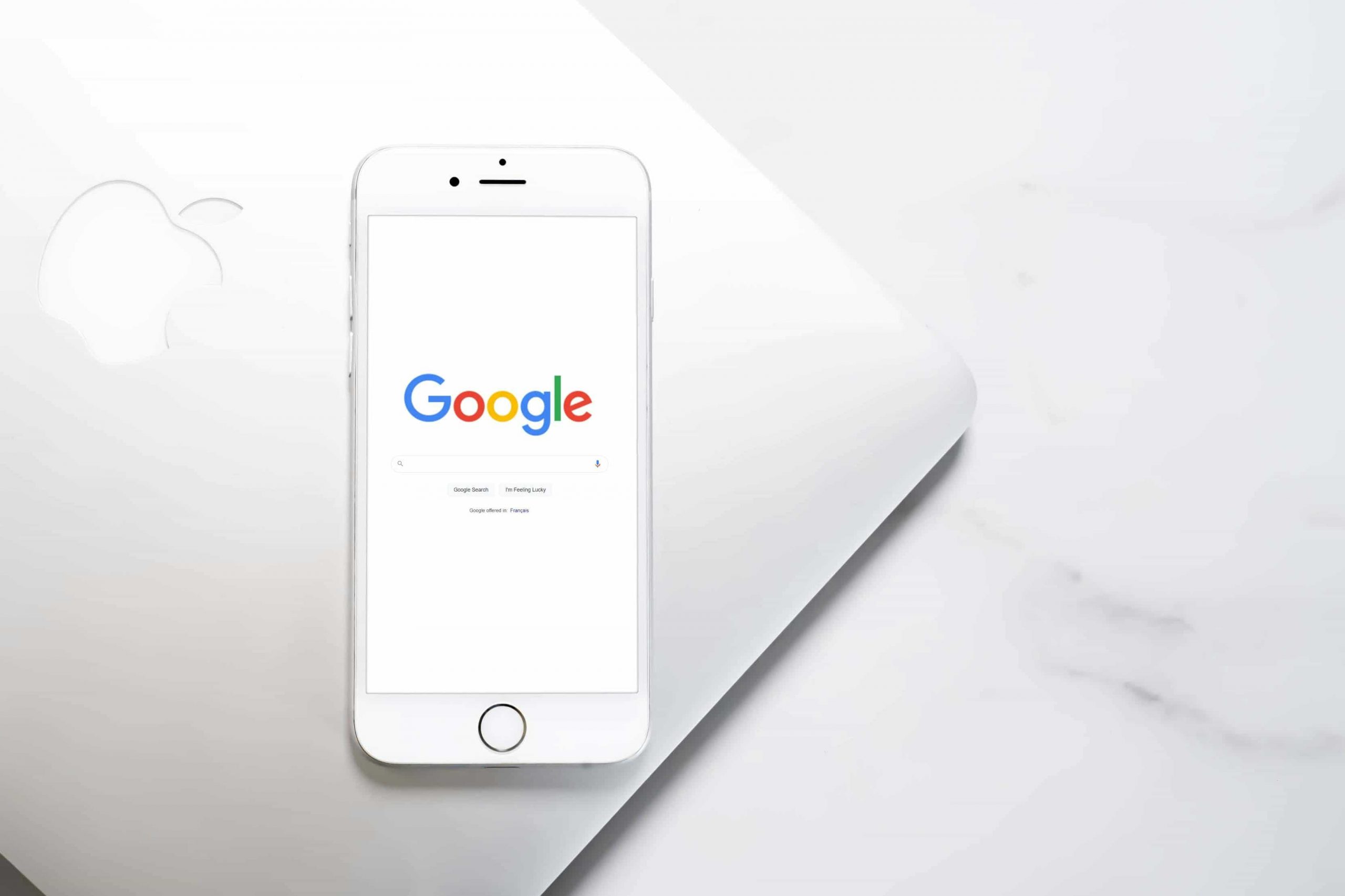 「Googleフォームでパスワードを送信しないでください。」は安全のため！情報流出に注意