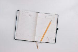 スケジュール調整のアンケートを取る5つの方法を解説！おすすめのツールやテンプレートもご紹介