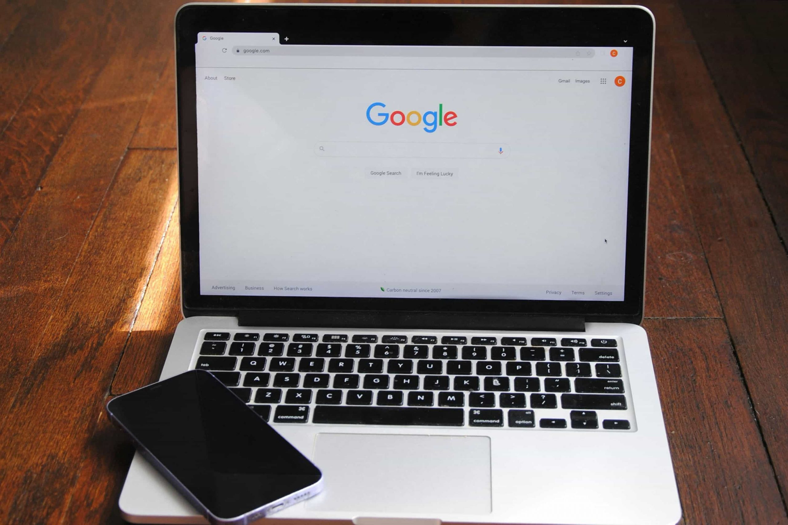 Googleフォームでパスワードを設定する方法とは？設定時の2つの注意点も解説